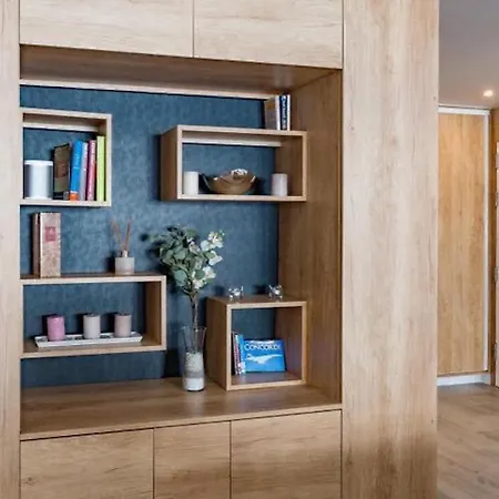 Apartamento First Line In *