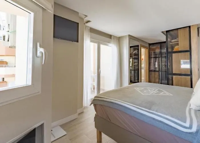 Lägenhet First Line In Marbella